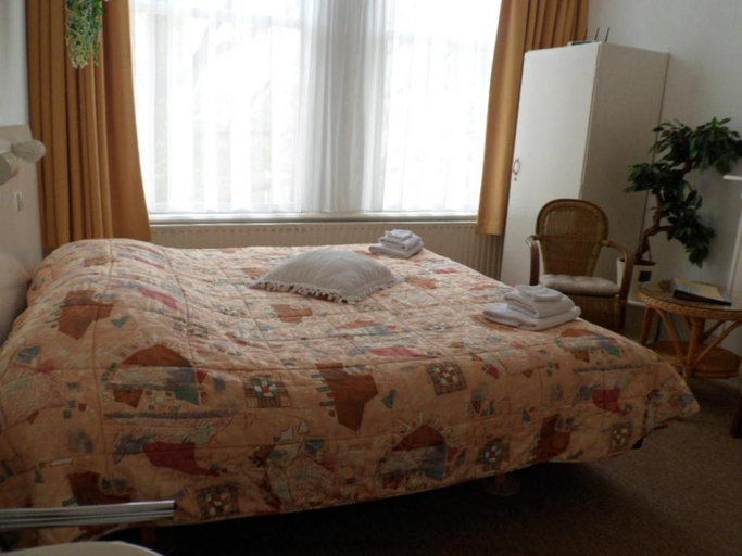 Bedroom 2, Staten Hotel, The Hague