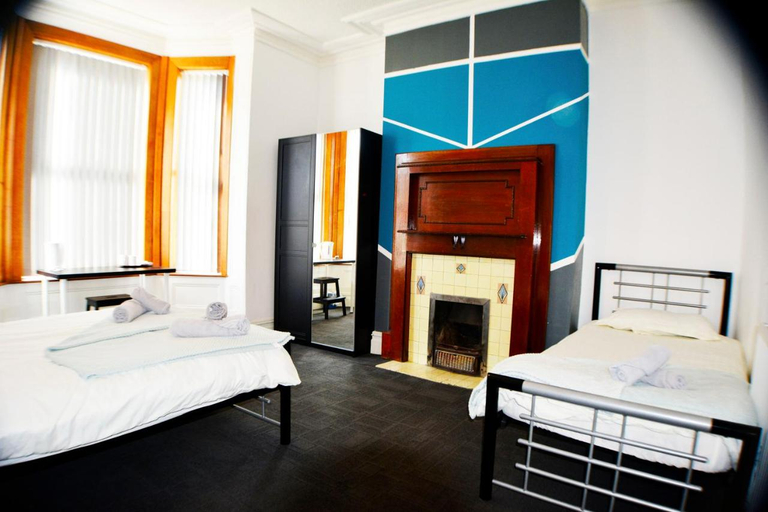 Bedroom 2, Old Swan Guest House Liverpool, Sefton