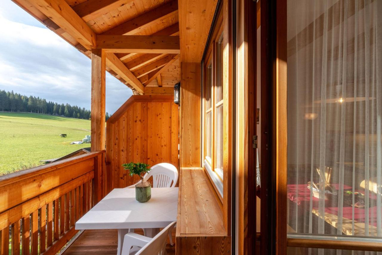 Others 5, Residence Kahn, Bolzano