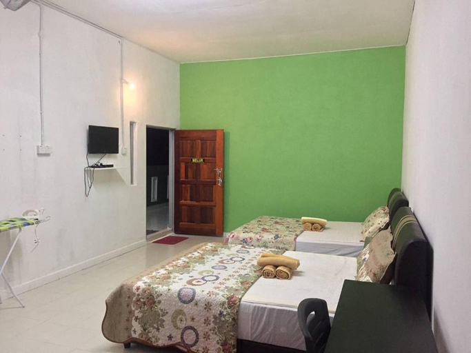 Bedroom 3, Bunga Raya Guest House BALING, Baling