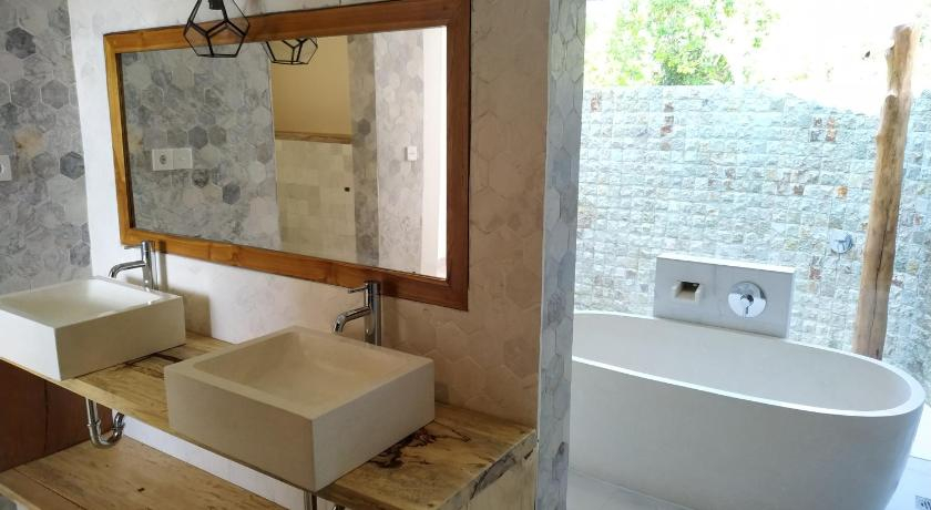 Bathroom 3, Palmterrace, Karangasem