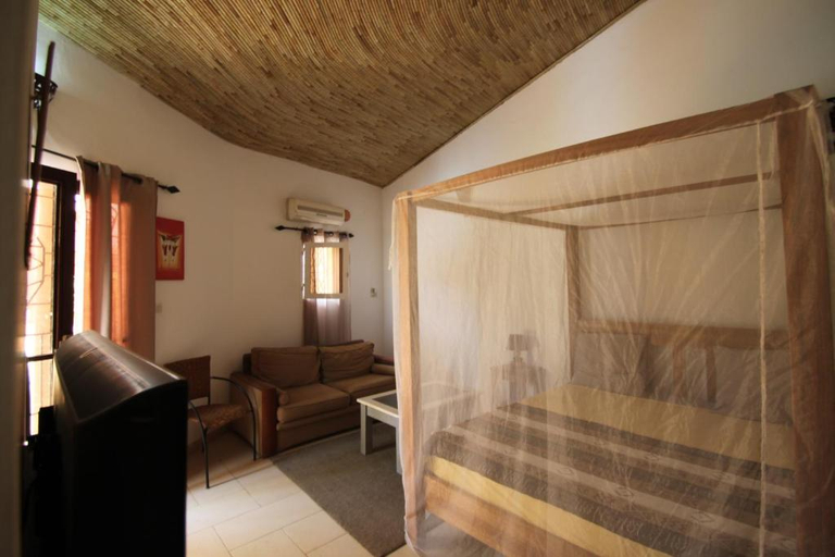 Bedroom 2, Amour Senegal, Mbour