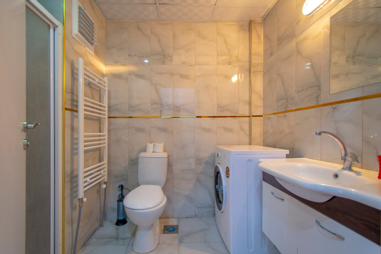 Others 3, Prime Inn, Talas