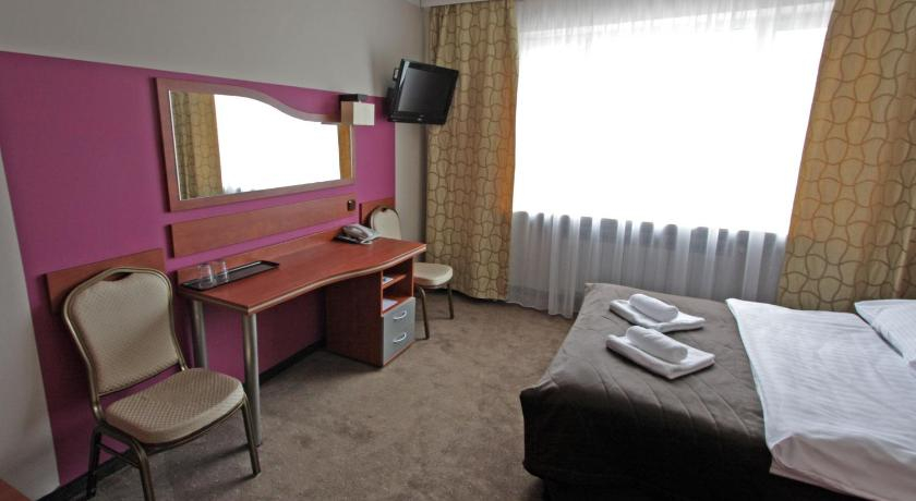 Bedroom 3, Hotel Orion, Sosnowiec