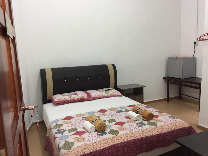 Bedroom 1, Bunga Raya Guest House BALING, Baling