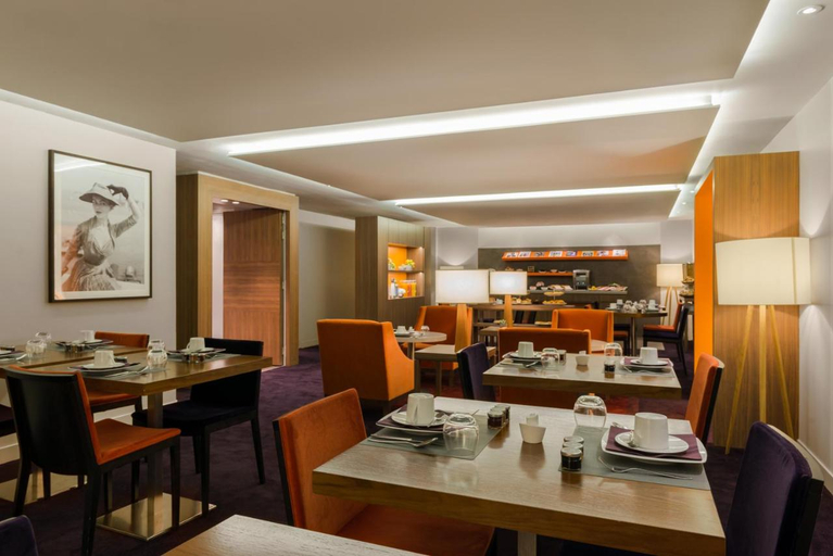 Food & Drinks 3, Hotel Le Derby, Finistère