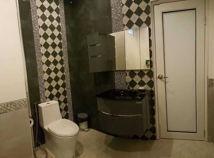 Bathroom, Dusita Grand Resort, Hat Yai