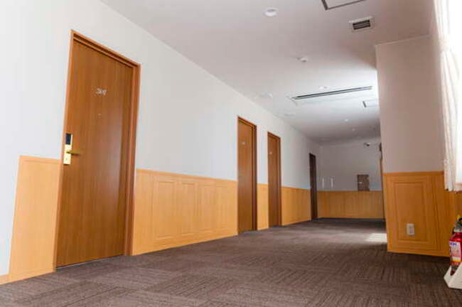 Others 4, Awaikeda Ekimae Hotel Eleven, Miyoshi