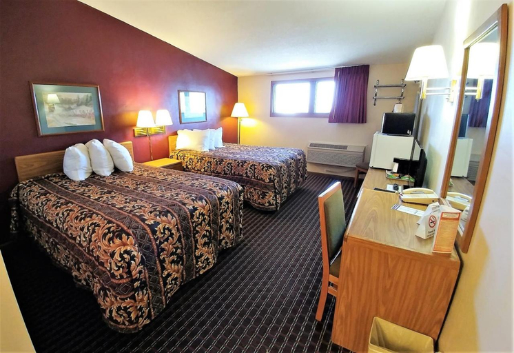 Bedroom 5, Red Carpet Inn Windom, Cottonwood