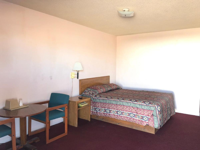 Bedroom 2, Motel Deluxe, Los Angeles