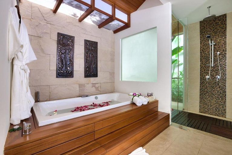 Bathroom, Dhevatara Residence Beachfront Villas, Ko Samui
