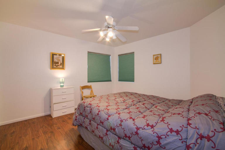 Bedroom, Red Rock Vacation Villa, Clark