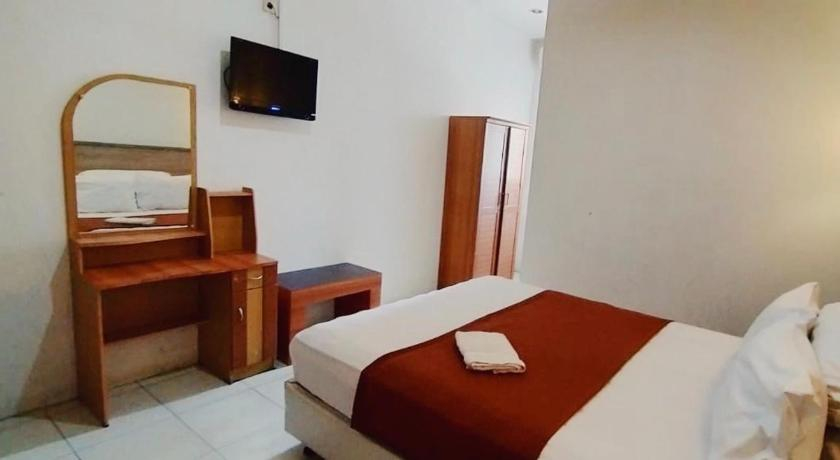 Bedroom, Tiara Inn, Ternate