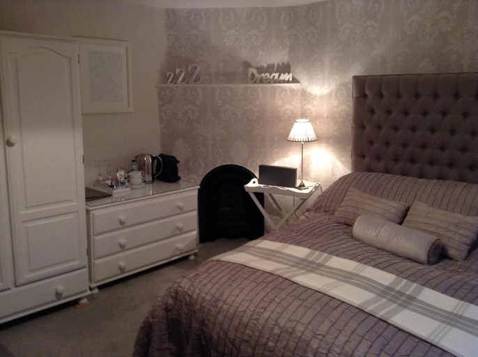 Bedroom 2, Birtles Farm Bed and Breakfast, Cheshire East