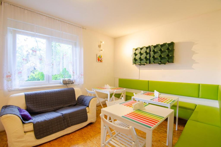 Others 5, Guesthouse GreenSLO, Ljubljana