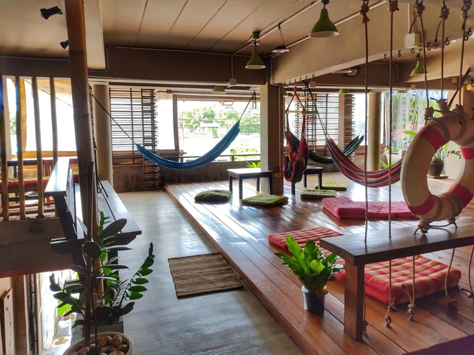 Others 5, Non La Mer Hostel, Ko Lanta