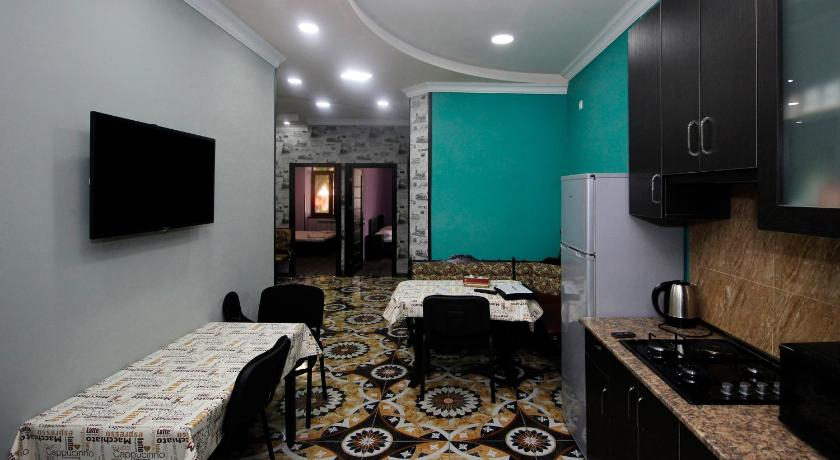Others 4, Hotel Victoria, Yerevan