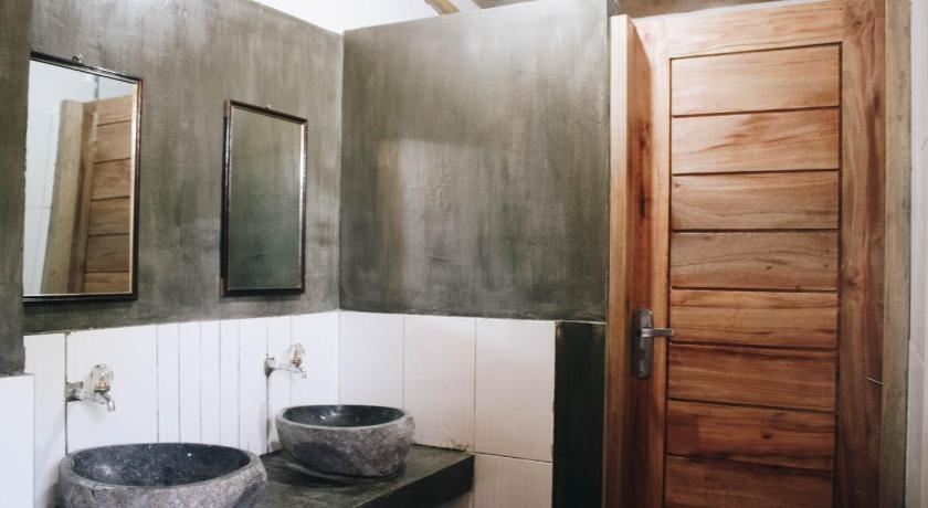 Bathroom 5, Mellow Hostel, Lombok