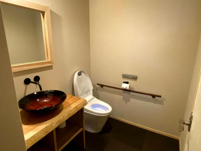 Bathroom, CAMPTON Higashiyama Roku, Kyoto