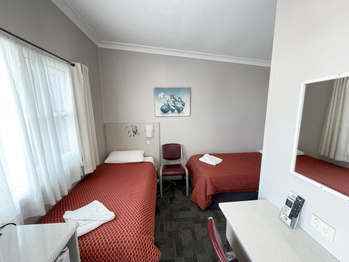 Bedroom 5, Hillview- Motel, Goulburn Mulwaree - Goulburn