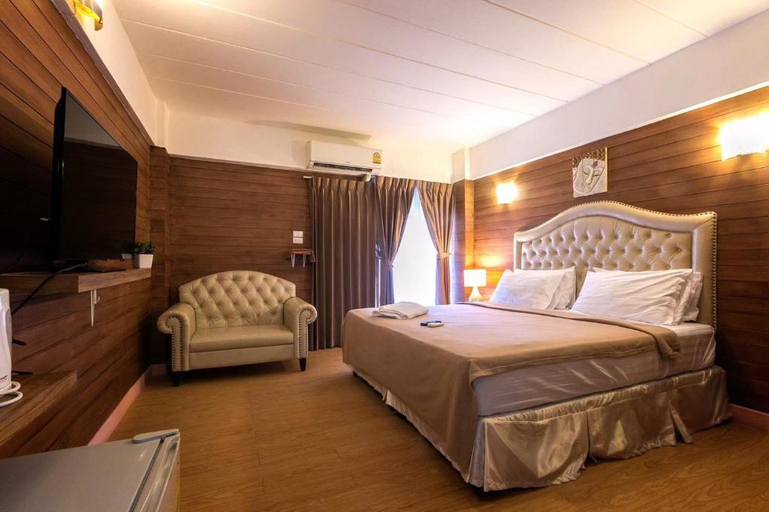 Bedroom 5, Infinite Hotel, Bang Plad
