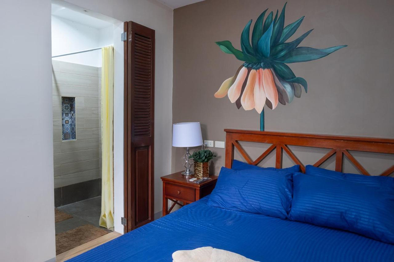 Bedroom 2, Luis miguel's place, Dumaguete City