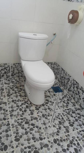 Bathroom, Iz Budget 2, Besut