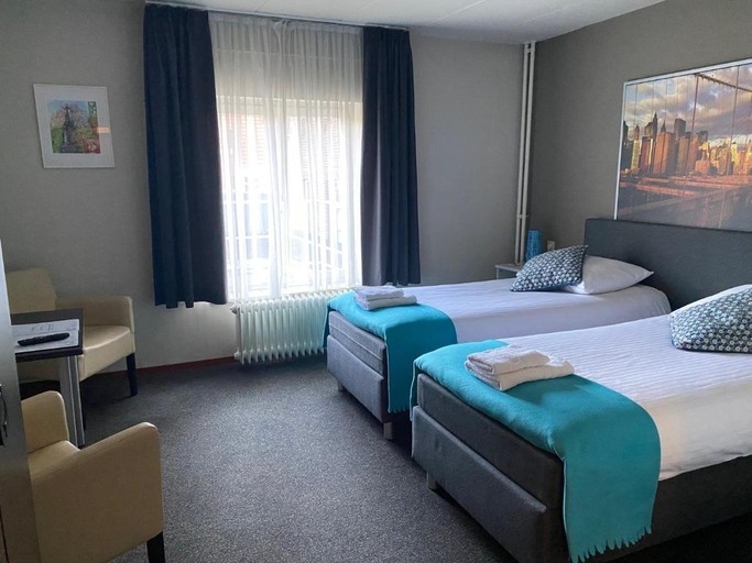 Bedroom 4, Hotel En Grand Cafe De Pauw, Roermond