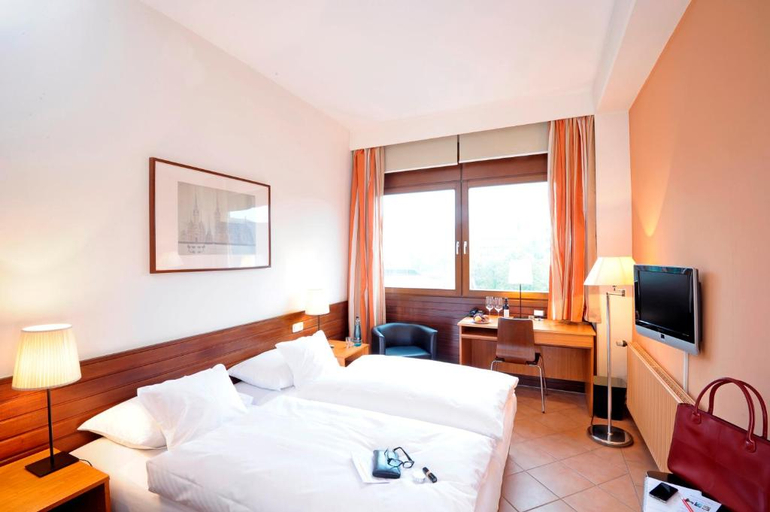Bedroom 4, Michaelis Hof, Hamburg
