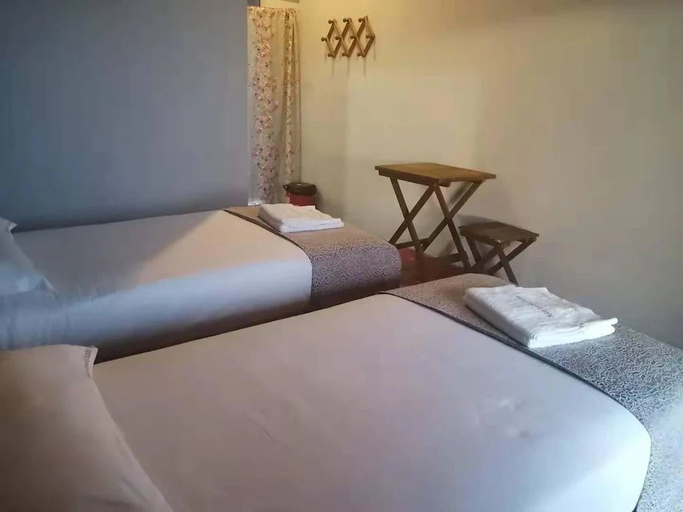 Bedroom 3, Nobor Water Room, S Mabudi Island, Semporna