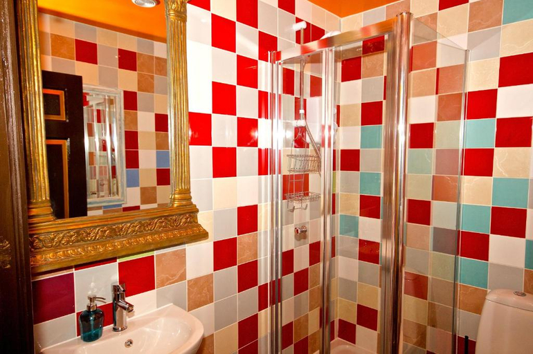 Bathroom 3, Fifteens of Chester, Cheshire West and Chester