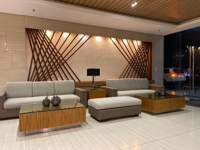Others 5, Cozy Modern Condo with Balcony & 5-star amenities , Tagaytay City