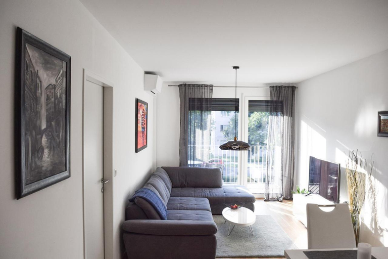 Others 5, Cosy new Apartment 3min to VIC/Uno-City and Danube, Wien