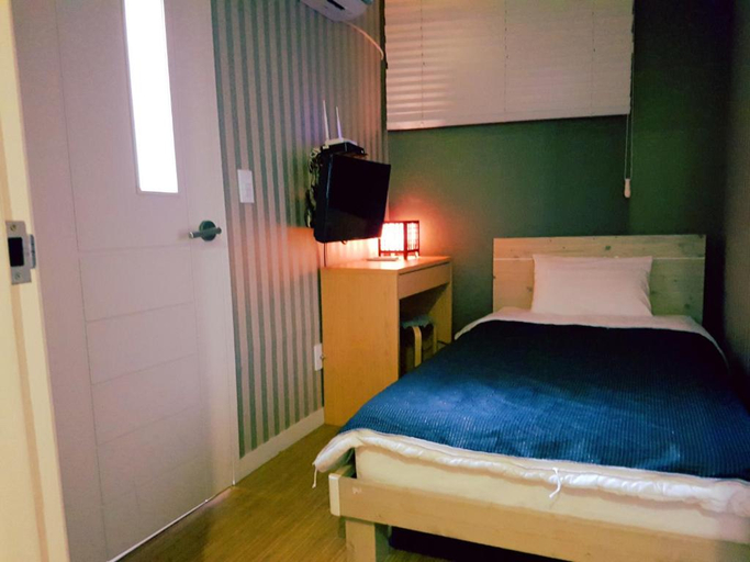 Bedroom 4, Mama Guest House, Jung
