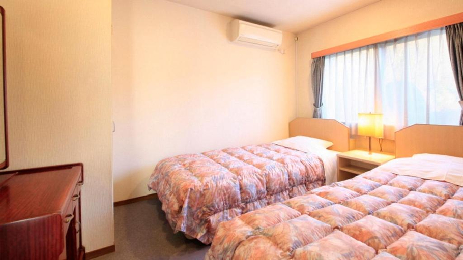 Bedroom, Izu Ippeki Lake Side Terrace, Itō