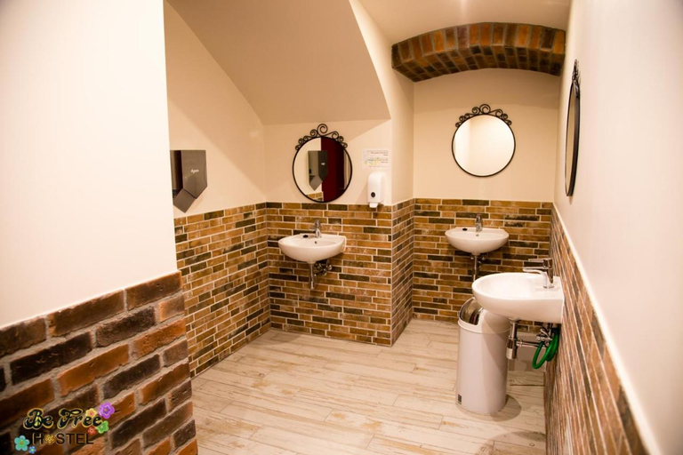 Bathroom 3, BeFree Hostel - Self-Service, Wien