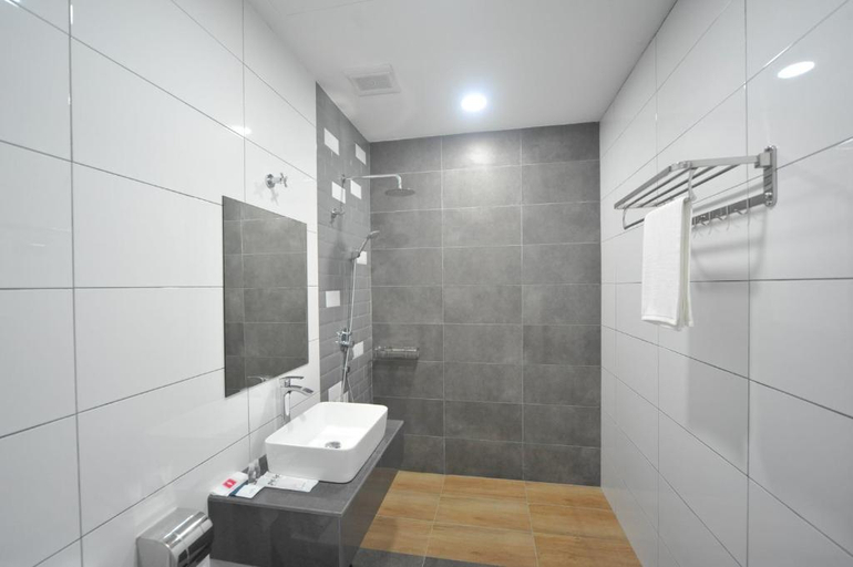 Bathroom 4, Mye Hotel Muar, Muar