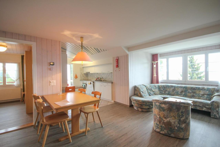 Others 4, Chalet Bergli, Luzern