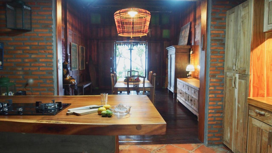 Others 4, Villa Tengkek Karimunjawa, Jepara