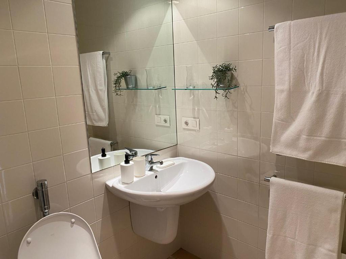 Bathroom 4, Hospedera A San Froilan, Lugo