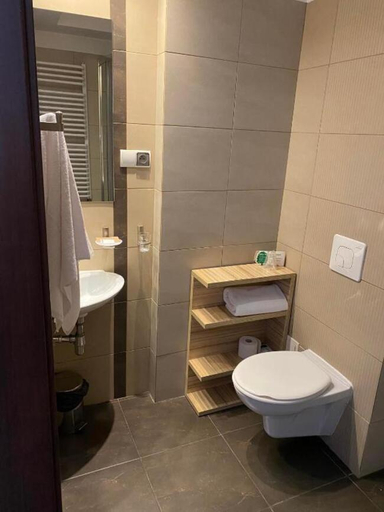 Bathroom 3, Hotel Alpex View, Zabrze