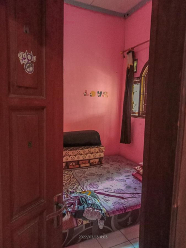 Bedroom 3, Sovwa Mutiara Homestay , Bogor