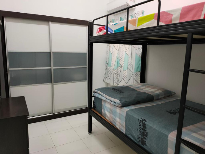 Bedroom 5, Lake Residence No165 @aesthetic lake view & best photograph, Puchong