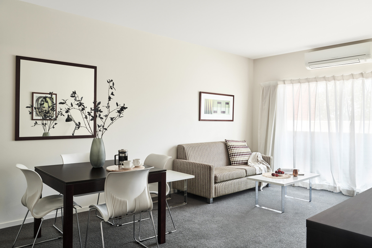 Others 5, Punthill Essendon Grand Hotel, Melbourne