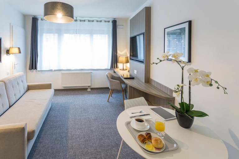 Bedroom 4, Nemea Appart Hotel Elypseo Strasbourg Port, Bas-Rhin