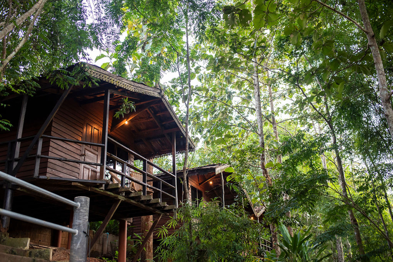Exterior & Views 4, Hot Coffee Guest House and Resort, Mae Chaem