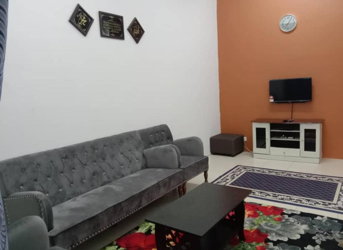 Others 2, YIE HOMESTAY muslim friendly, Jasin