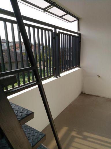 Others 3, Villa Bismillah, Malang