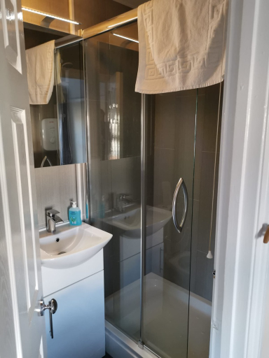 Bathroom, Mair's, Bridgend