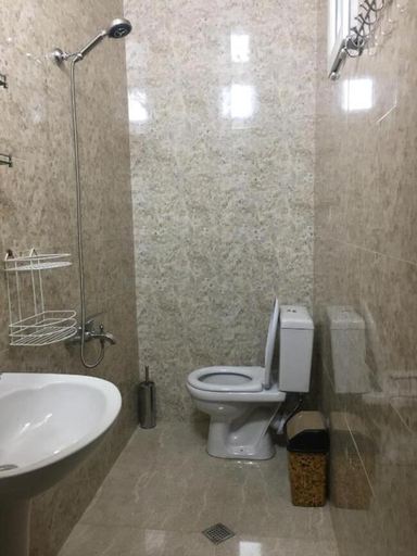 Bathroom 2, Hotel Liza, Batumi